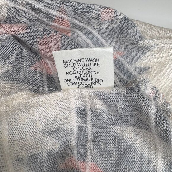 Charlotte Russe‎ Womens Aztec Round Neck Tunic Top Sz XL Long Sleeves Semi Sheer - Picture 4 of 8